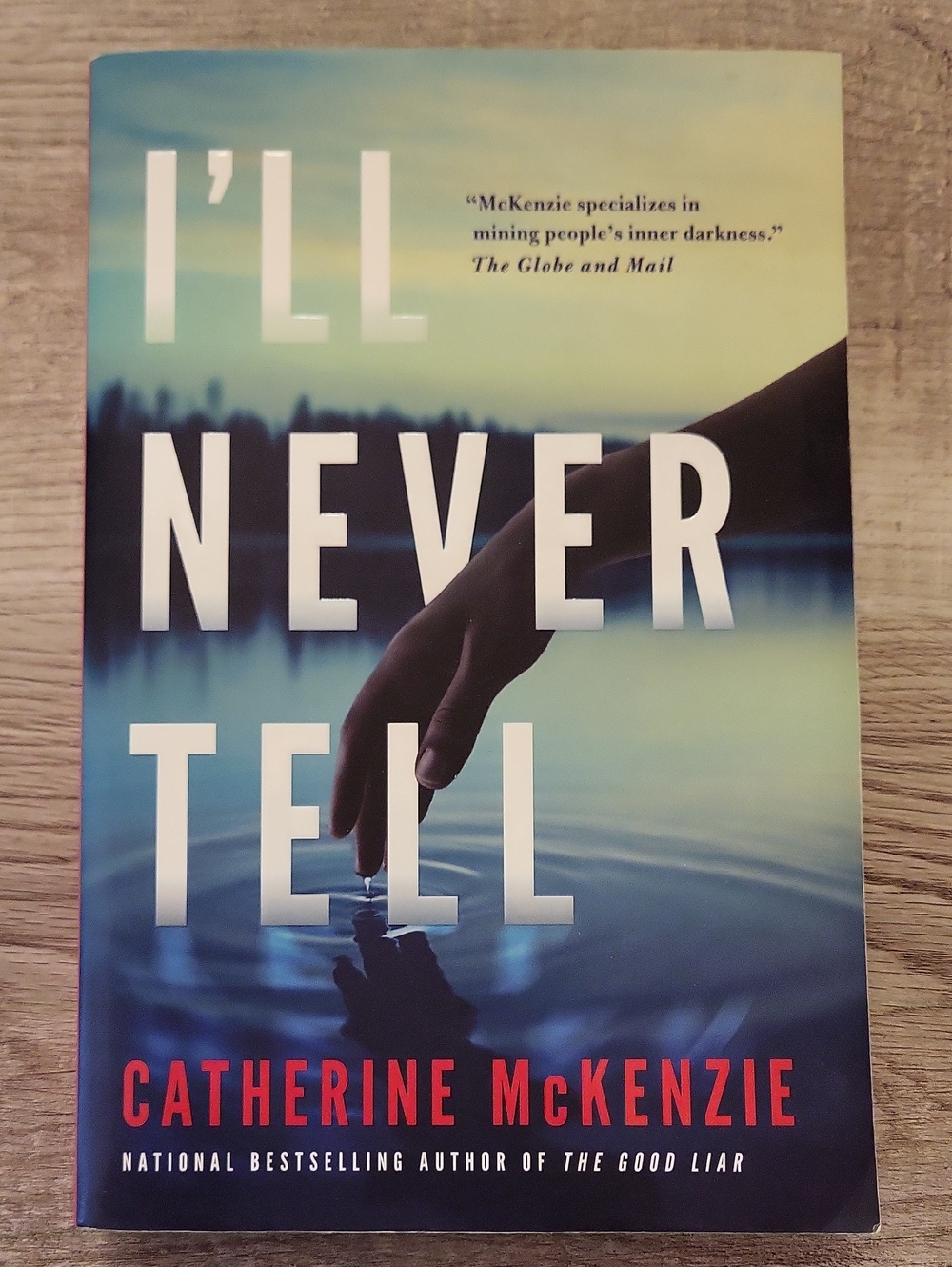 3/$18! I'll Never Tell by Catherine McKenzie - Paperback Novel